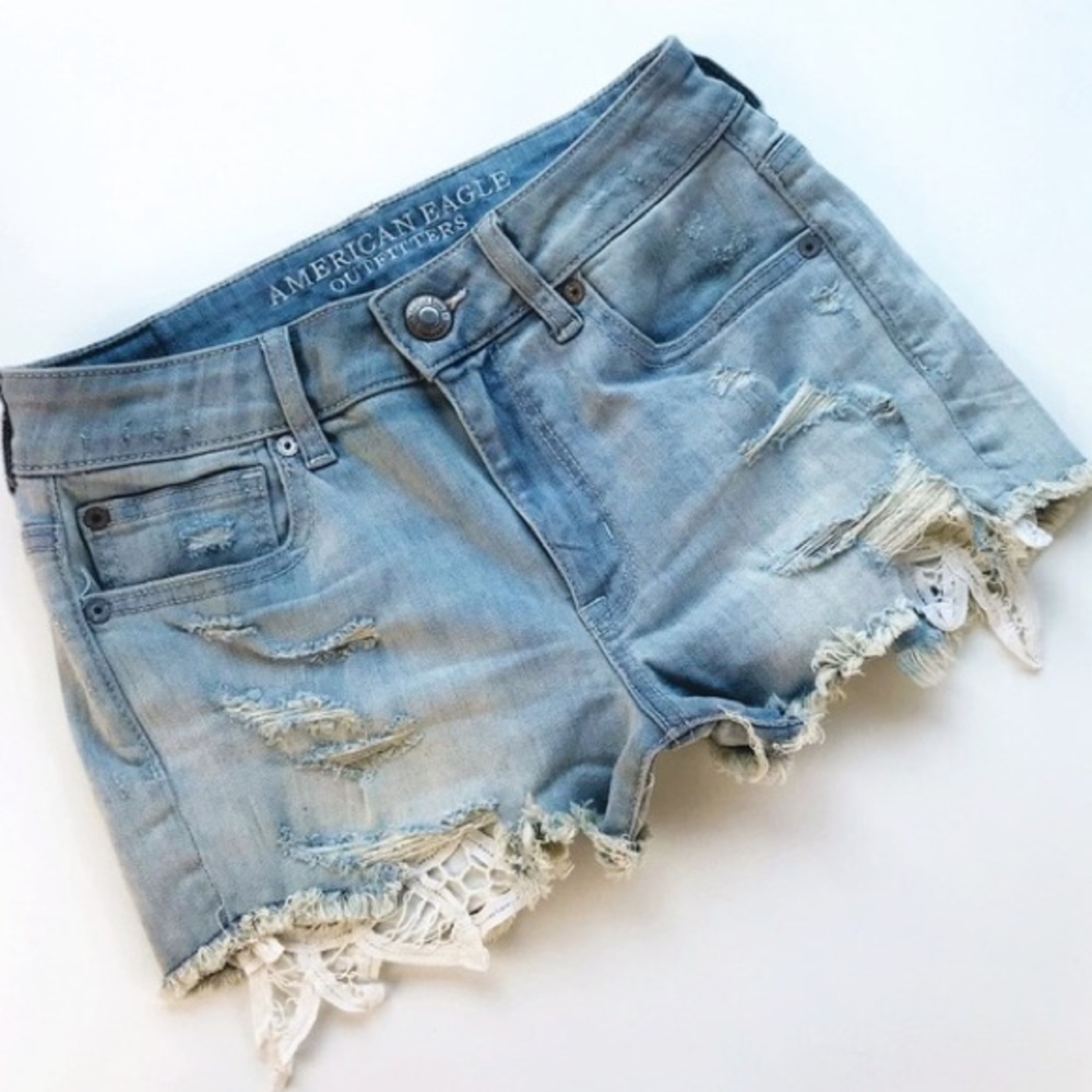 American eagle distressed shorts